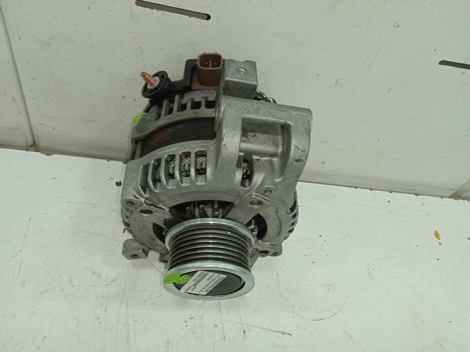 Alternador toyota corolla verso (r1) 2.2 d4d luna