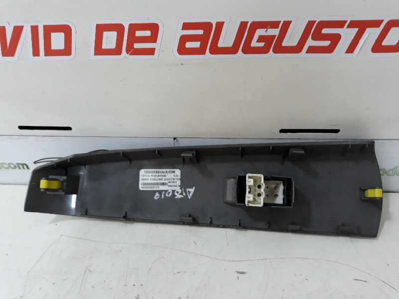 Mando elevalunas delantero derecho toyota prius (nhw20) 