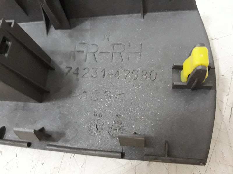 Mando elevalunas delantero derecho toyota prius (nhw20) 
