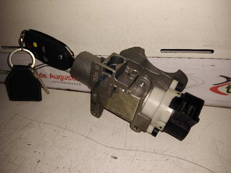 Antirrobo / llave contacto volvo s60 berlina 2.4  (103kw)