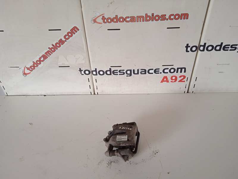 No identificado toyota avensis berlina (t25) 2.2 d4d executive berlina (5