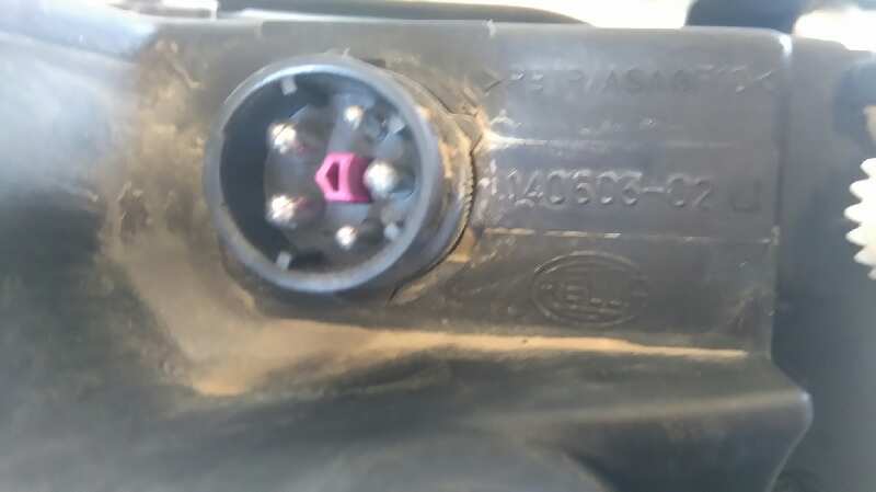  faro izquierdo   audi a6 berlina (c4) 2.6 v6 cat (abc) 2.6 v6 cat (abc)