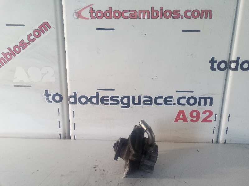 Bomba direccion land rover defender (ld)() 