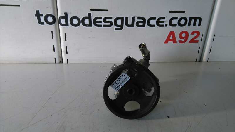Bomba direccion peugeot 306 35 pt.  4 pt. (s2) 