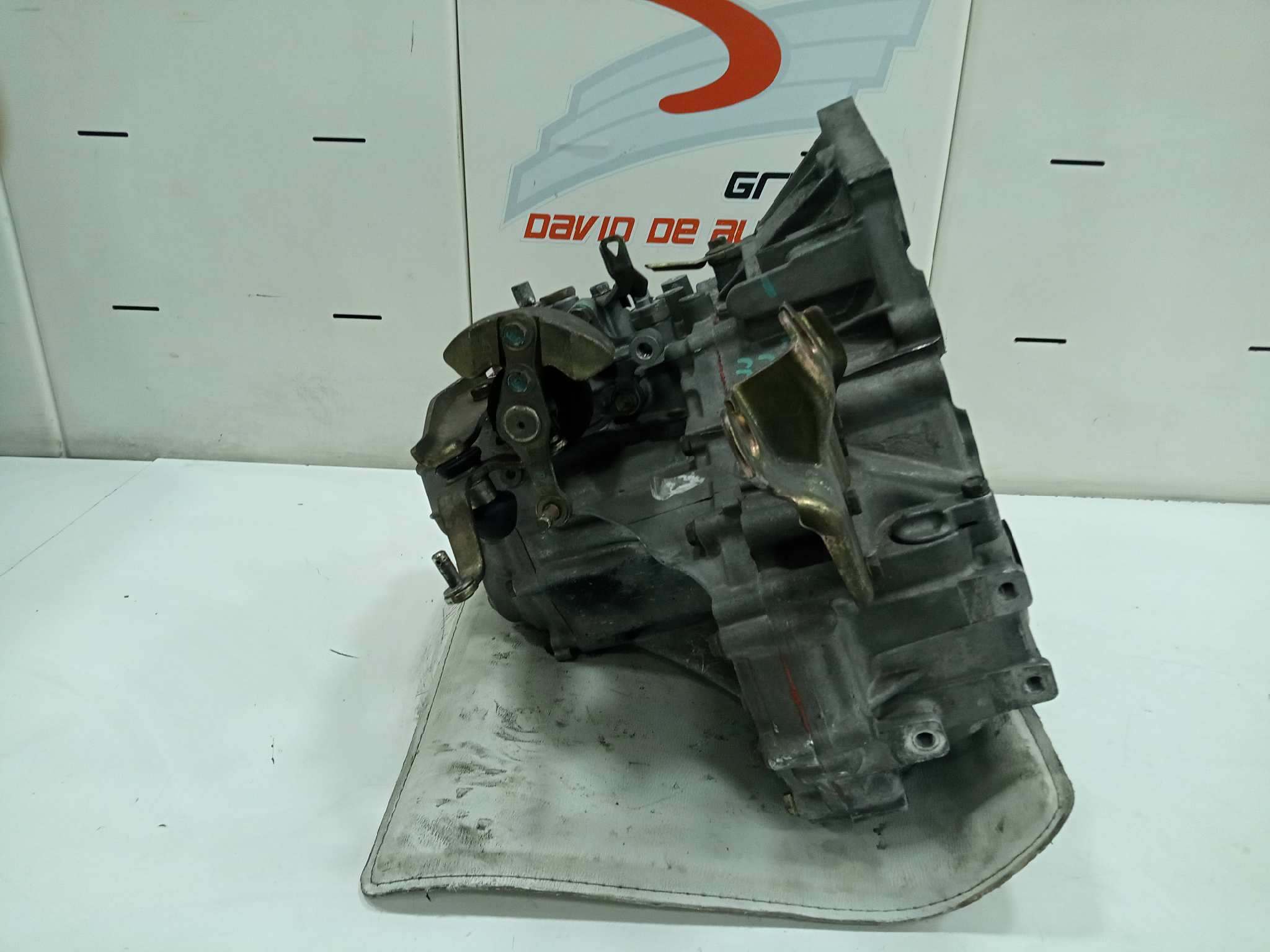 Caja cambios toyota corolla (e12) 1.6 linea luna berlina