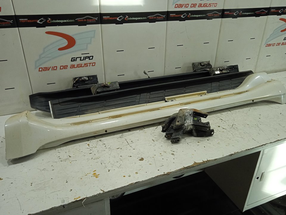 No identificado toyota land cruiser (j15) premium