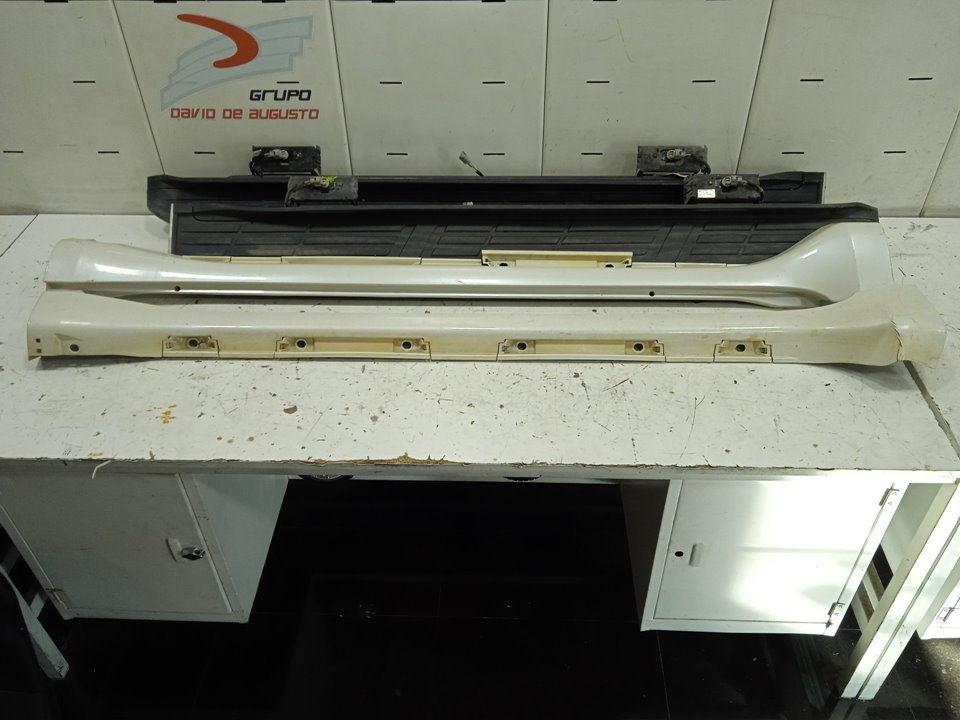 No identificado toyota land cruiser (j15) premium
