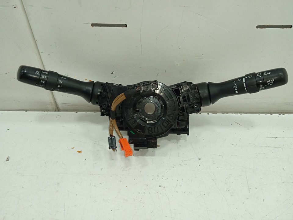 No identificado lexus ct (zwa10) 200h