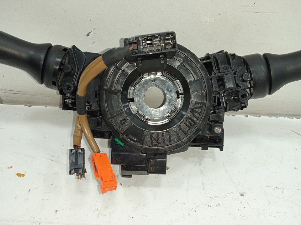 No identificado lexus ct (zwa10) 200h