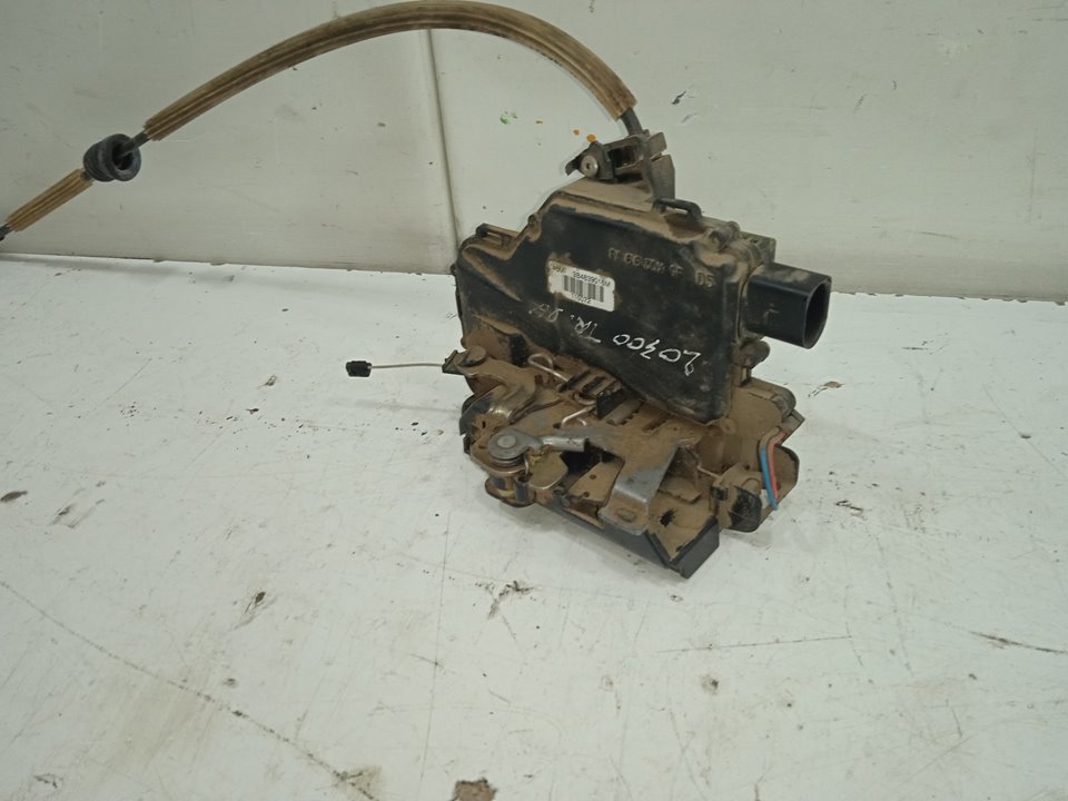 Cerradura puerta trasera derecha seat toledo (1m2) select