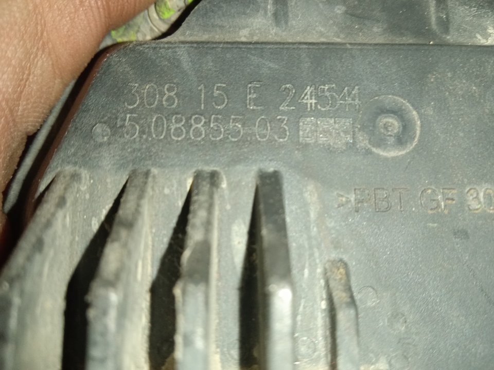 Caja mariposa renault laguna (b56) 