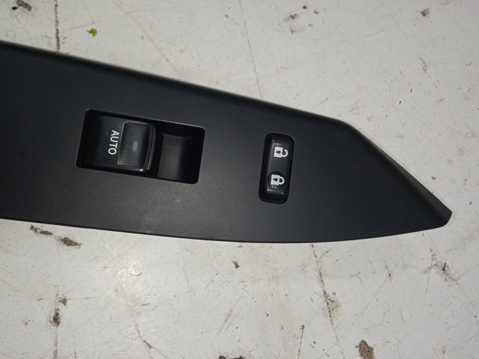 Mando elevalunas delantero derecho lexus ct (zwa10) 200h