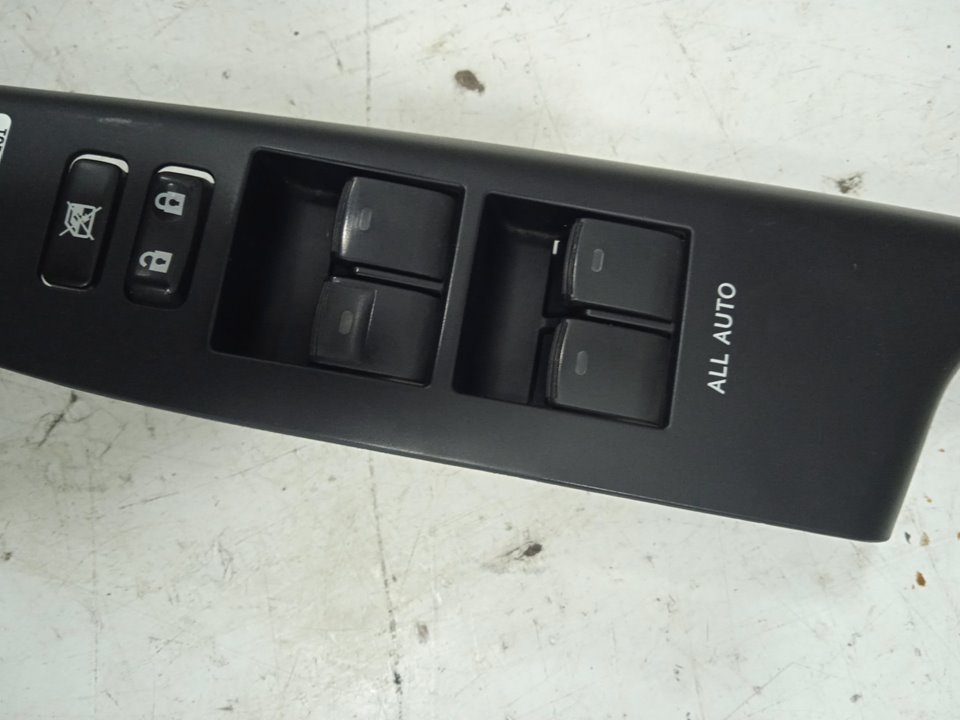 Mando elevalunas delantero izquierdo lexus ct (zwa10) 200h
