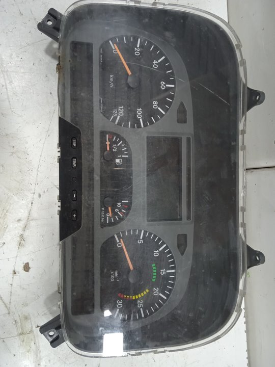 Cuadro instrumentos mercedes-benz atego 2-ejes 18 t bm 95024 (1998) 