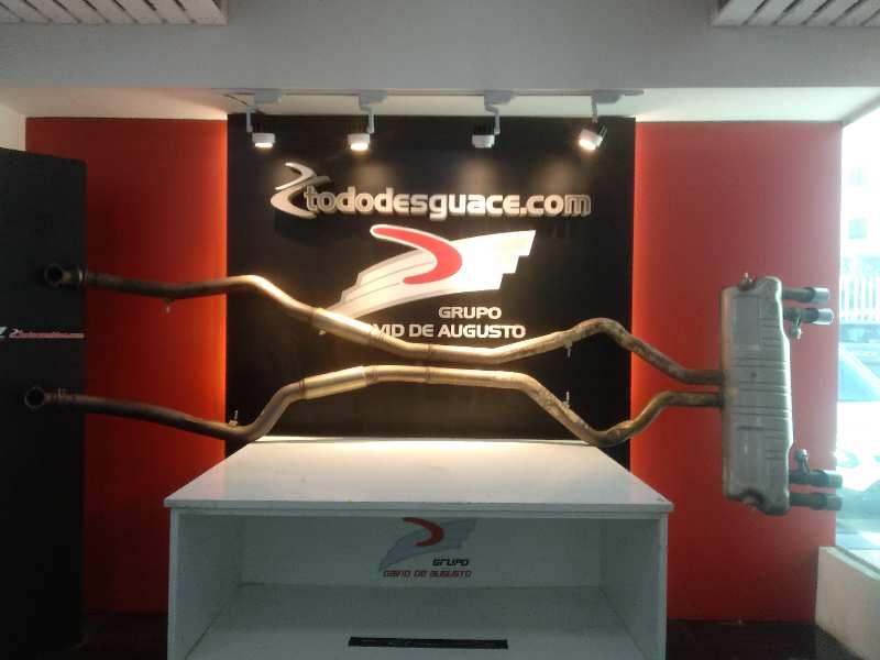 Tubo escape completo no identificado