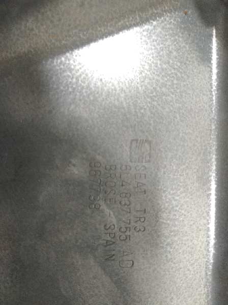 Puerta delantera izquierda seat ibiza (6l1) 