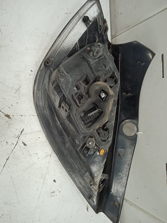 Piloto trasero derecho opel astra h berlina cosmo