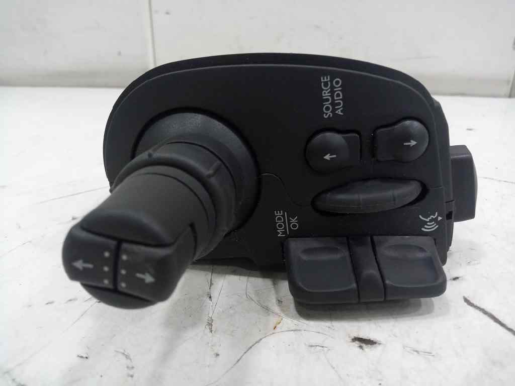 Mando limpia renault clio iii exception