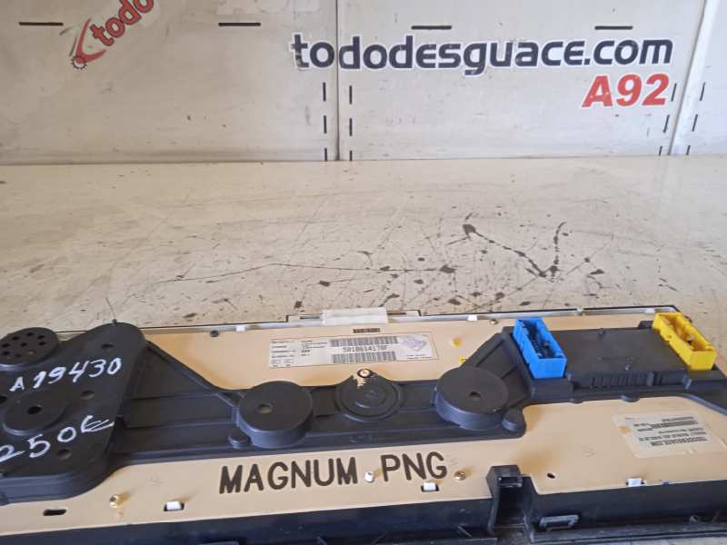 Cuadro instrumentos renault magnum 4xx.18  4xx.26 fas   4x2   4xx.18 larga dista