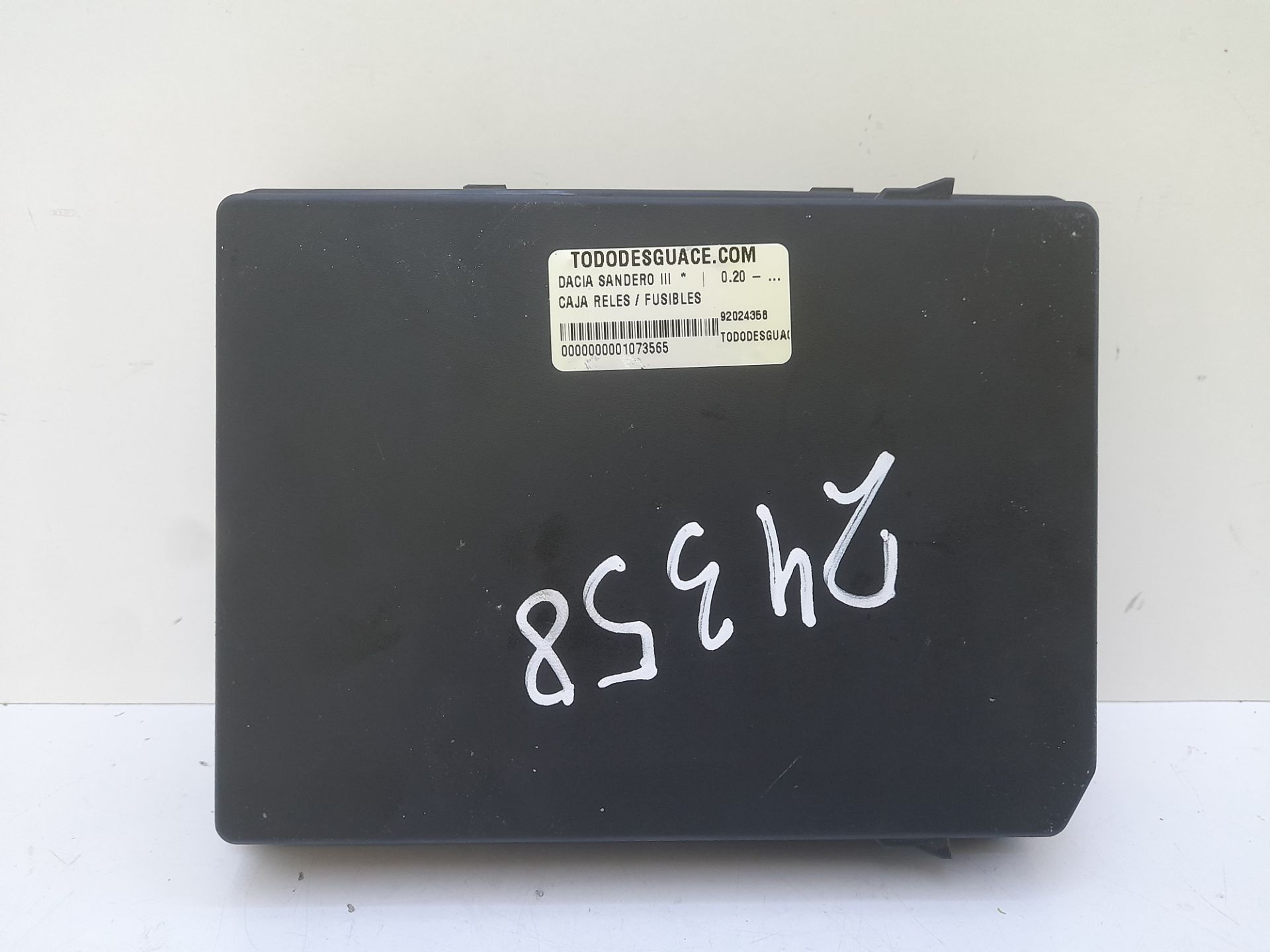 Caja reles / fusibles dacia sandero iii 