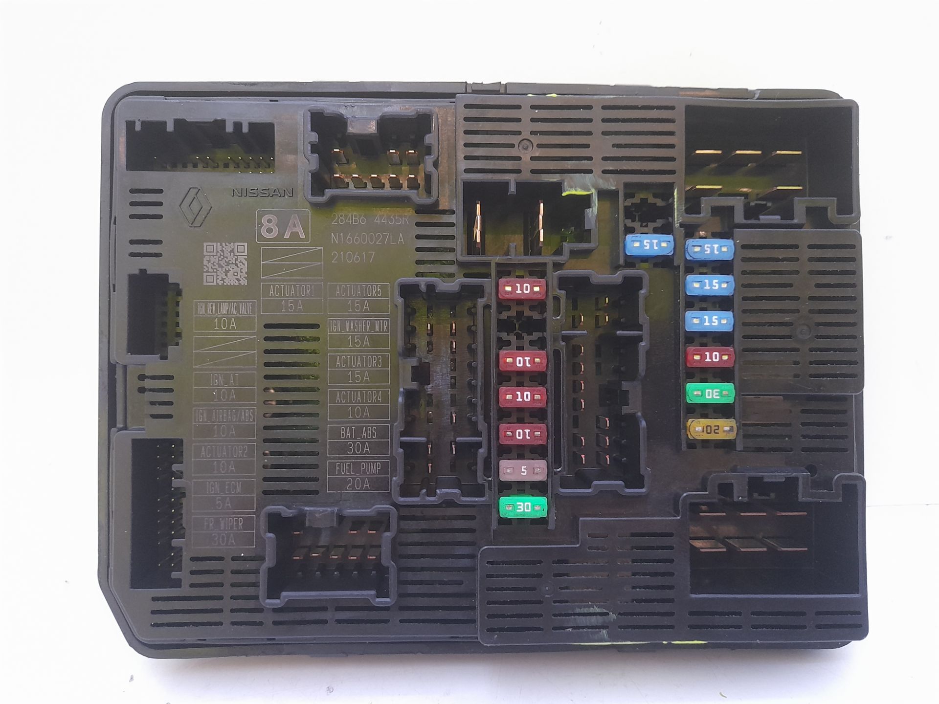 Caja reles / fusibles dacia sandero iii 