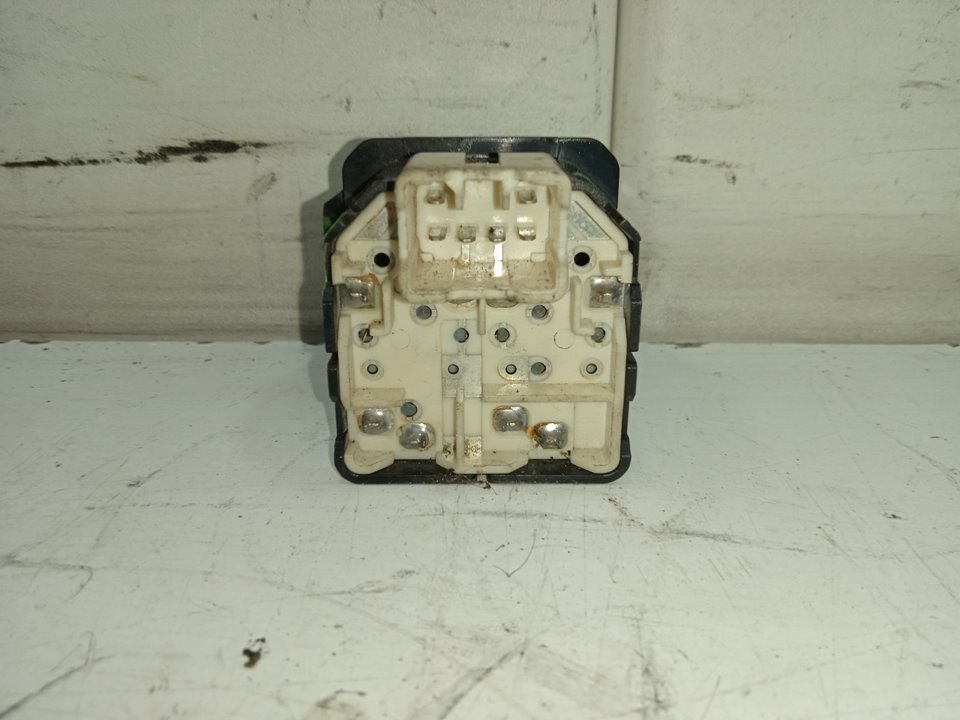 Mando elevalunas delantero izquierdo chevrolet matiz s