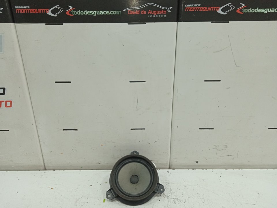 No identificado toyota auris (e18) hybrid active