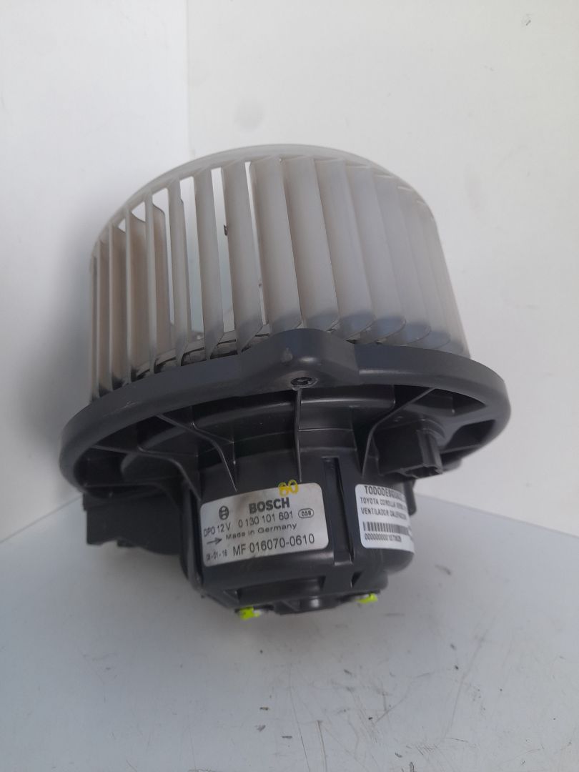 Ventilador calefaccion toyota corolla verso (r1) 2.2 d4d luna
