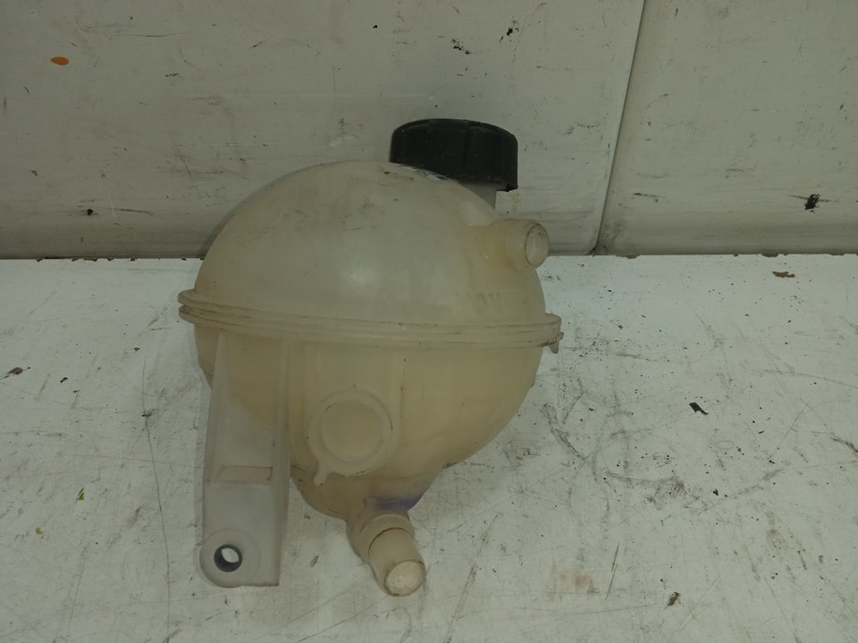 Deposito expansion peugeot 308 access