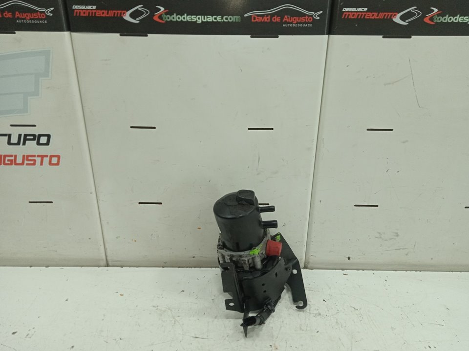 Bomba direccion citroen saxo 