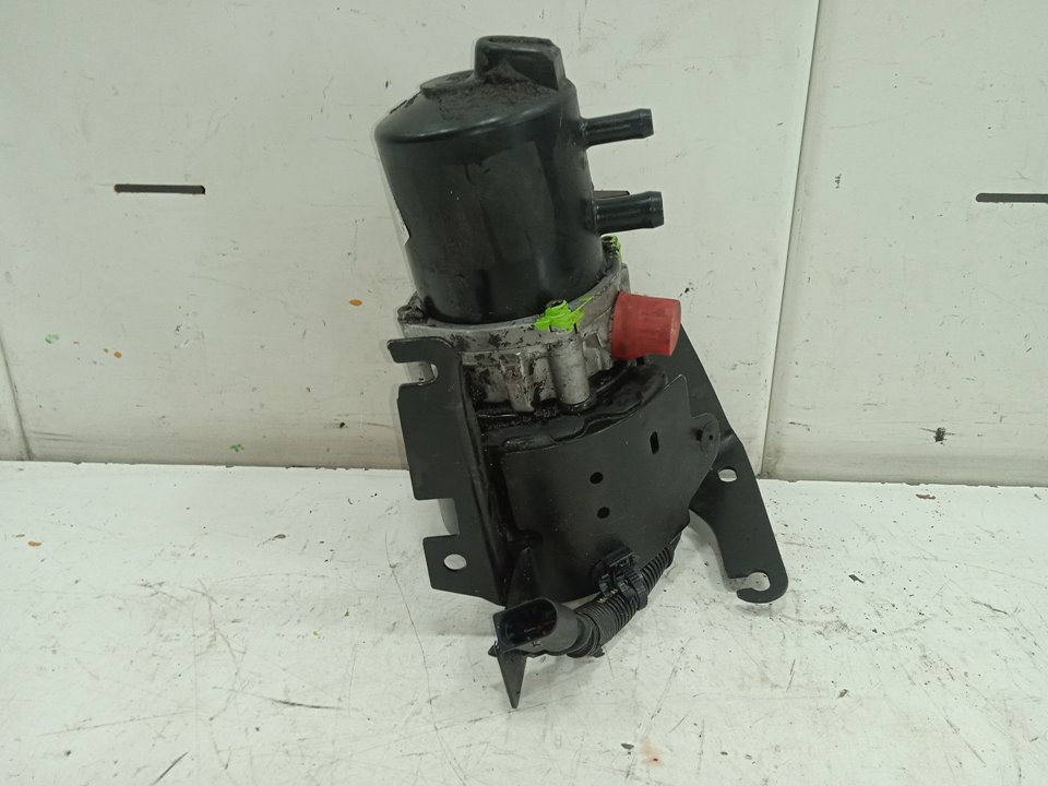 Bomba direccion citroen saxo 