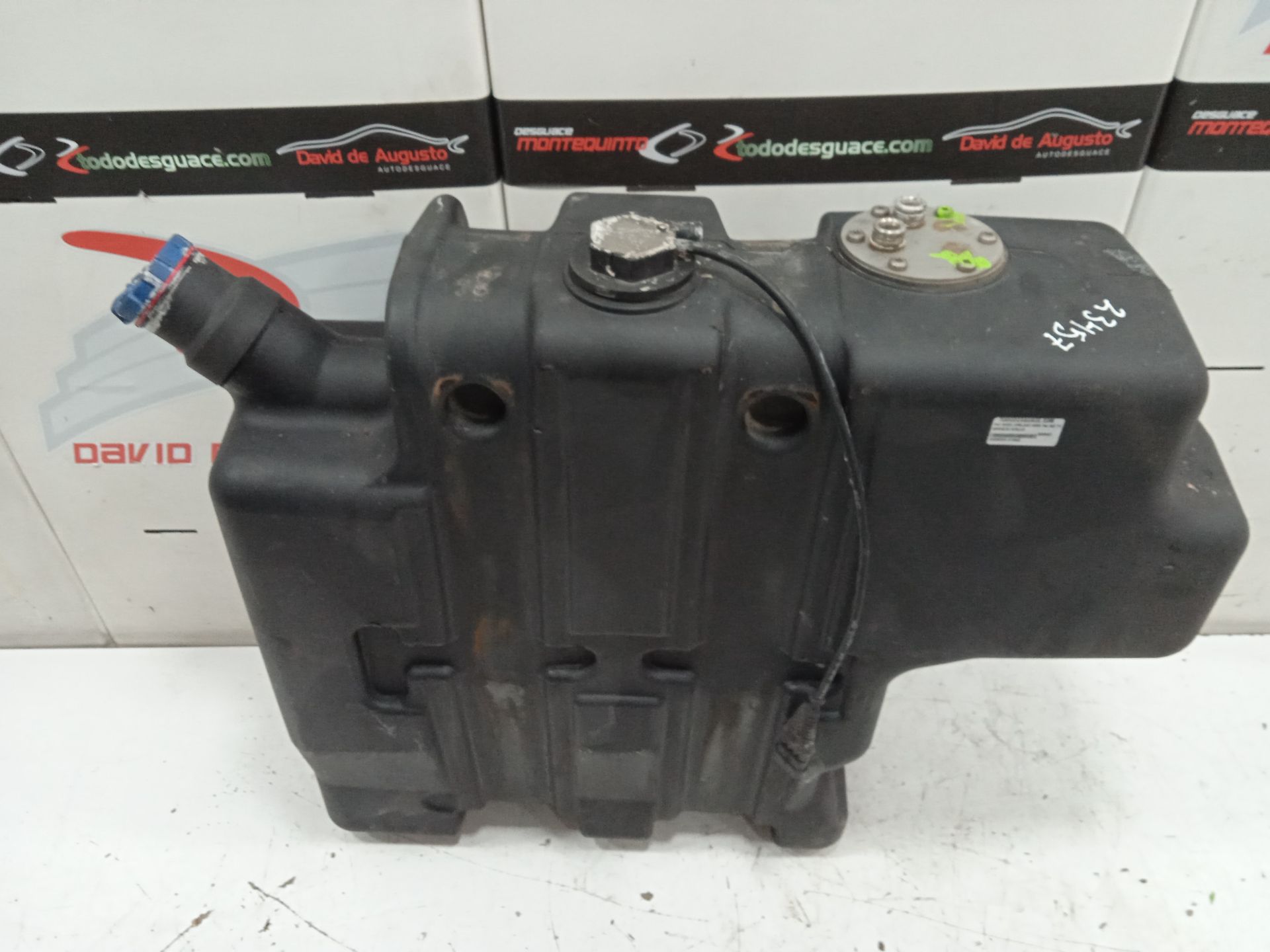 Deposito adblue fsa 4x2 tráfico urbano