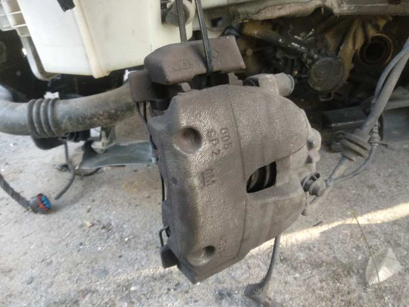  pinza freno delantera izquierda   opel corsa e business 1.4