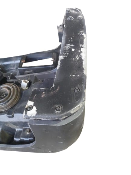 Paragolpes delantero nissan  no identificado