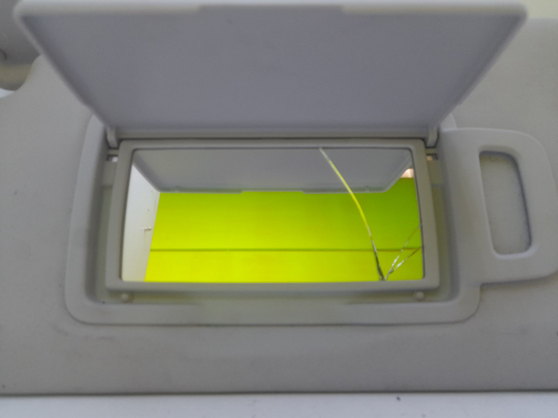 Parasol izquierdo dacia sandero iii 