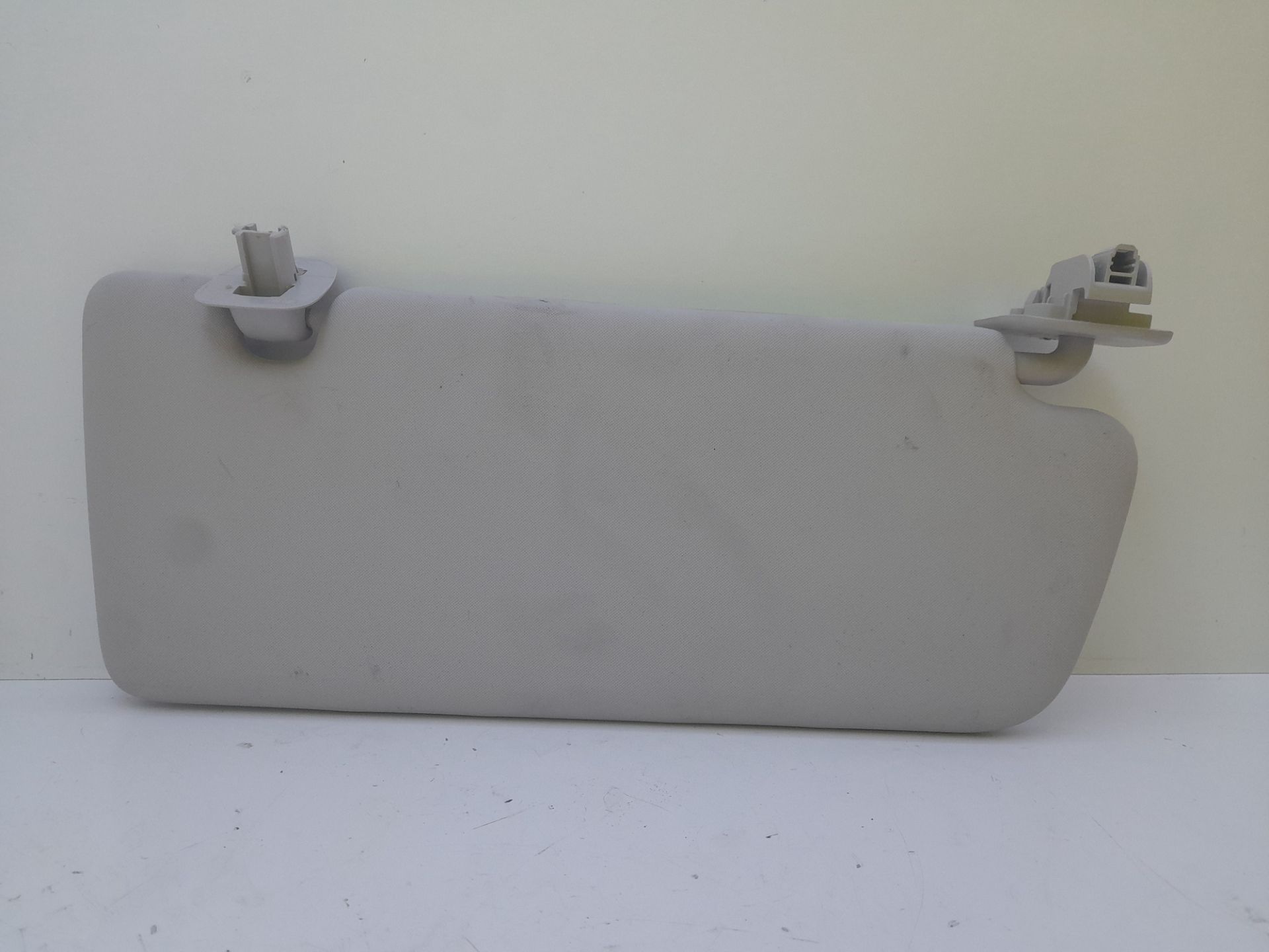 Parasol izquierdo dacia sandero iii 