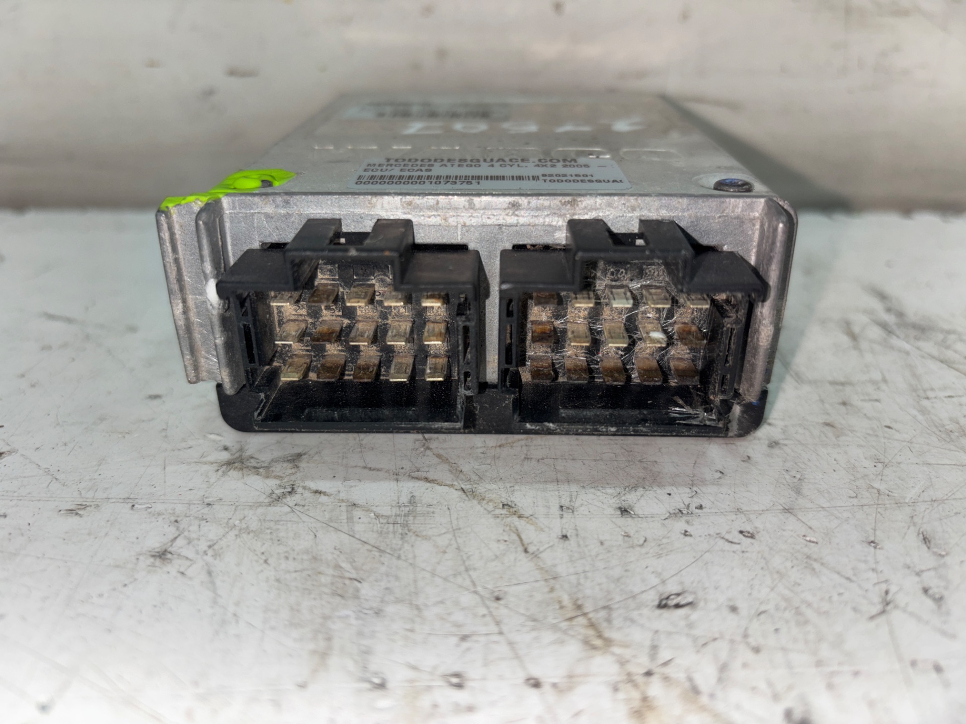 No identificado mercedes-benz atego 2 4-zyl. 4x2 bm 970246 (2005) 