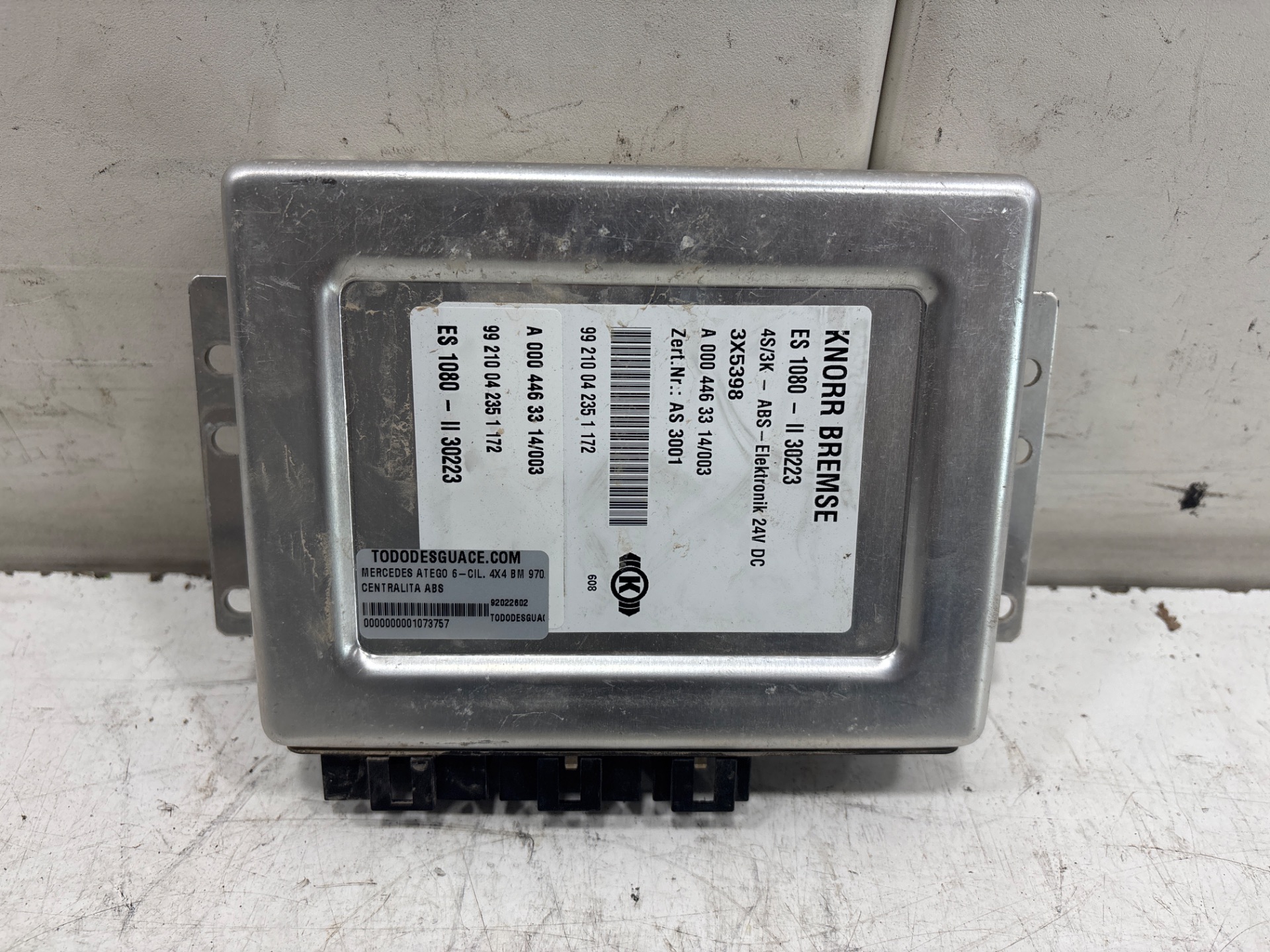 Centralita abs mercedes-benz atego 6-zyl. 4x4 bm 97026 (1998) 1328  (4x4)  om 906 la l (larg