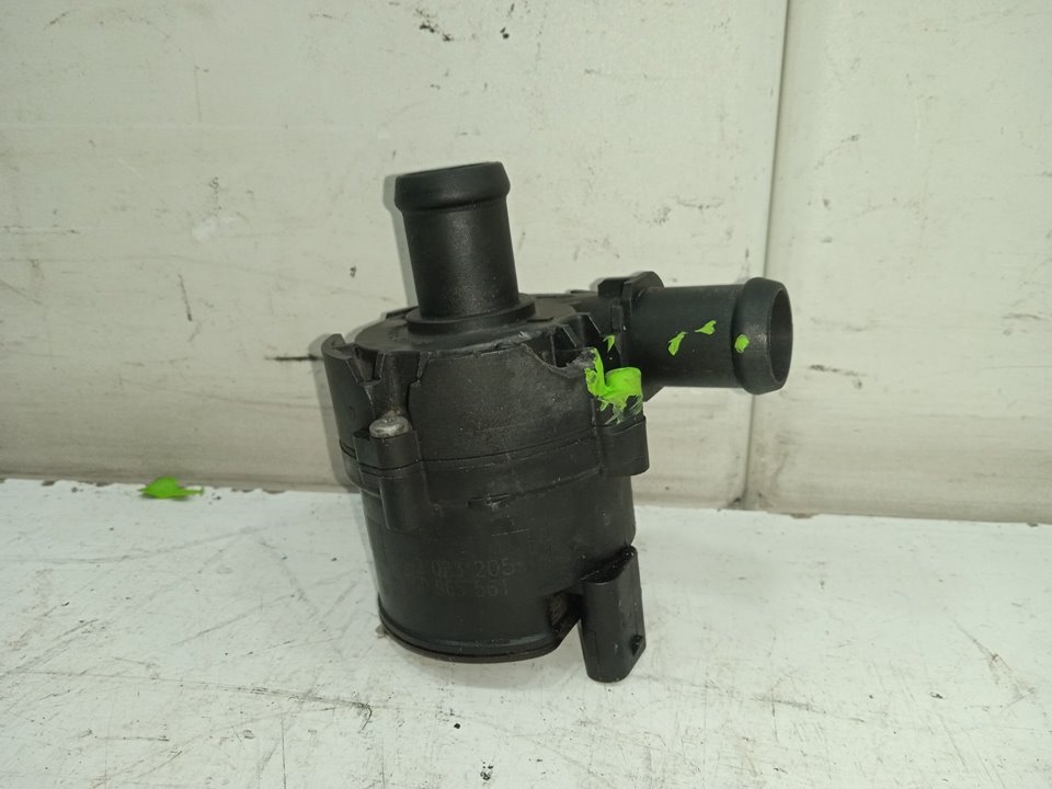 Bomba agua audi q3 (8ug) attraction