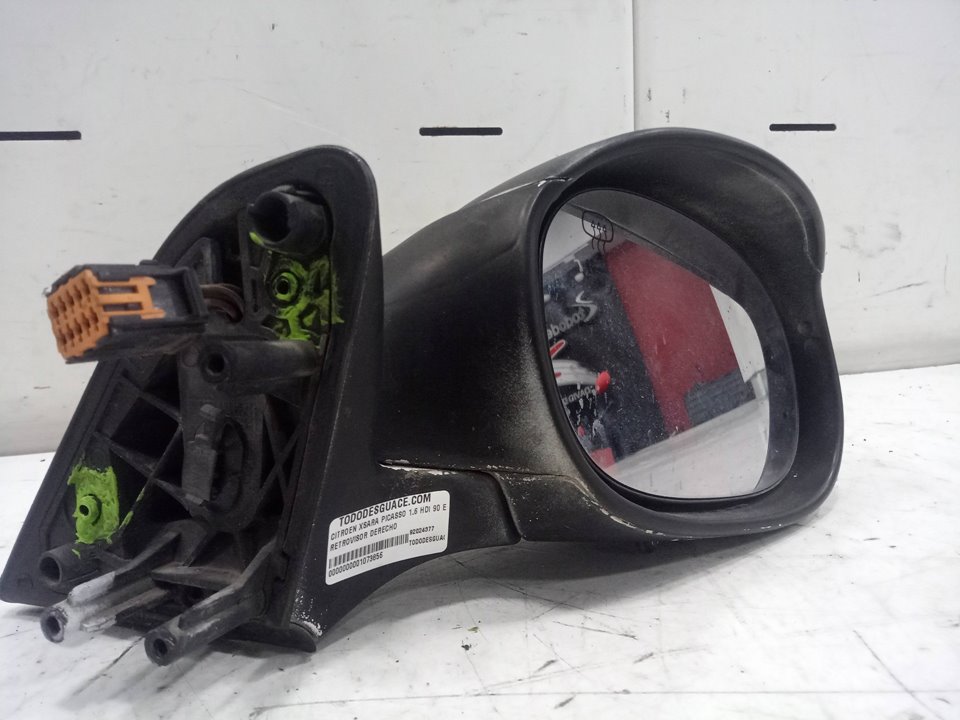 Retrovisor derecho citroen xsara picasso 1.6 hdi 90 exclusive