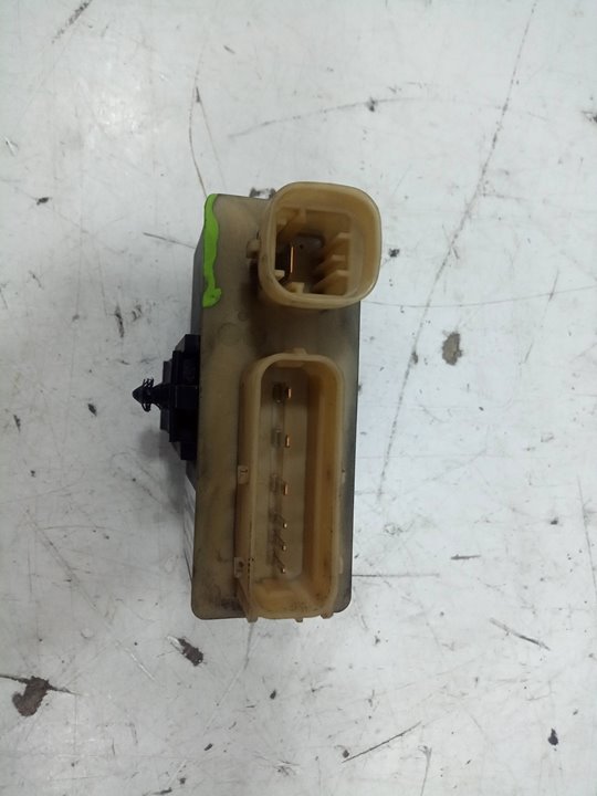 Caja precalentamiento citroen xsara picasso 1.6 hdi 90 exclusive