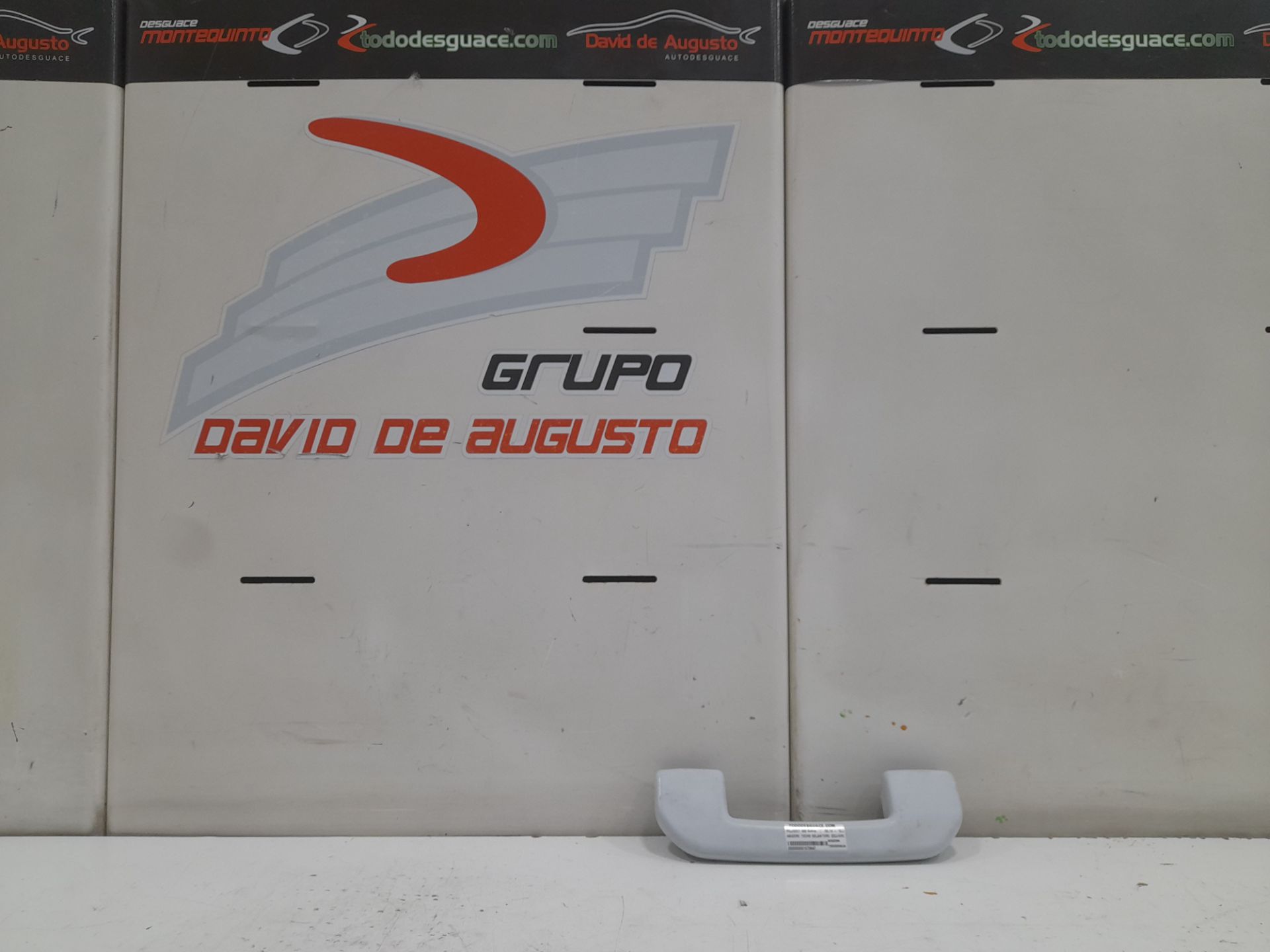 Asidero techo delantero izquierdo peugeot 308 active