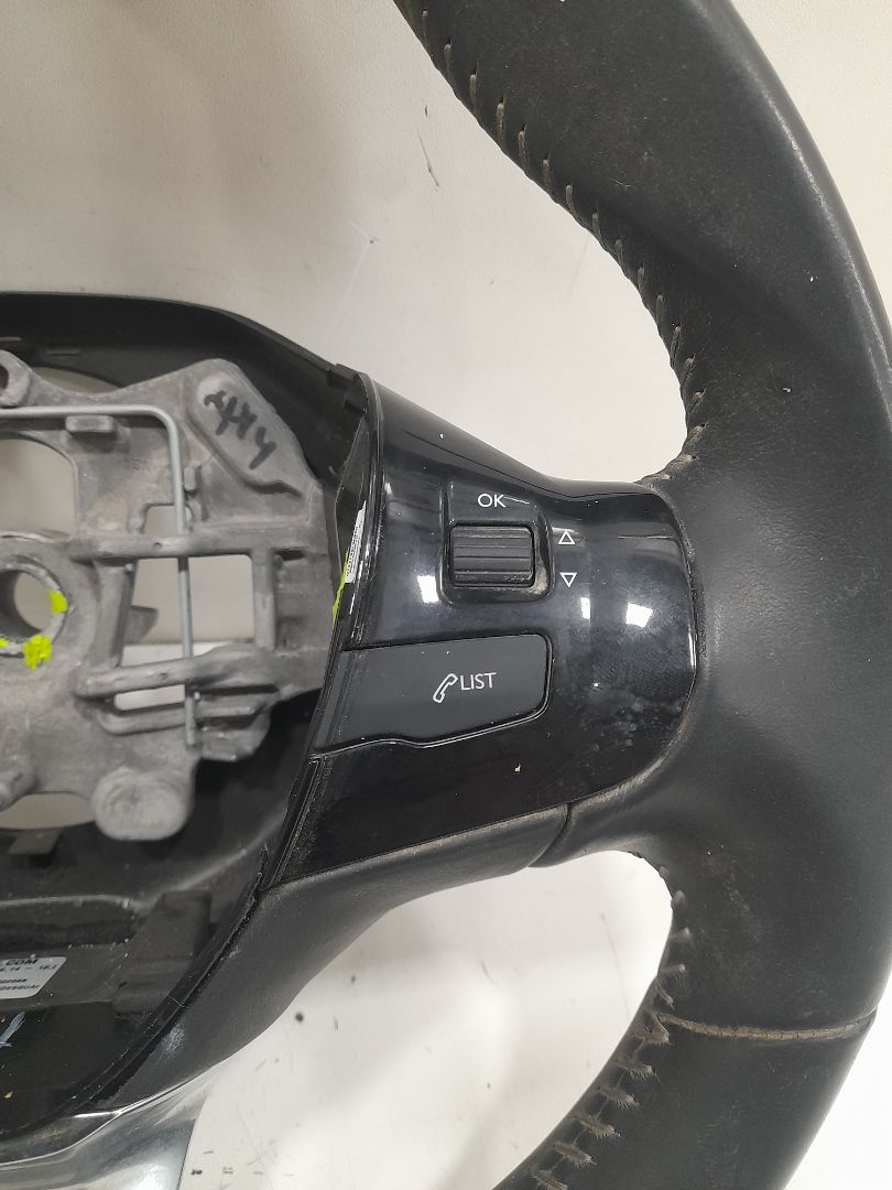 Volante peugeot 308 active