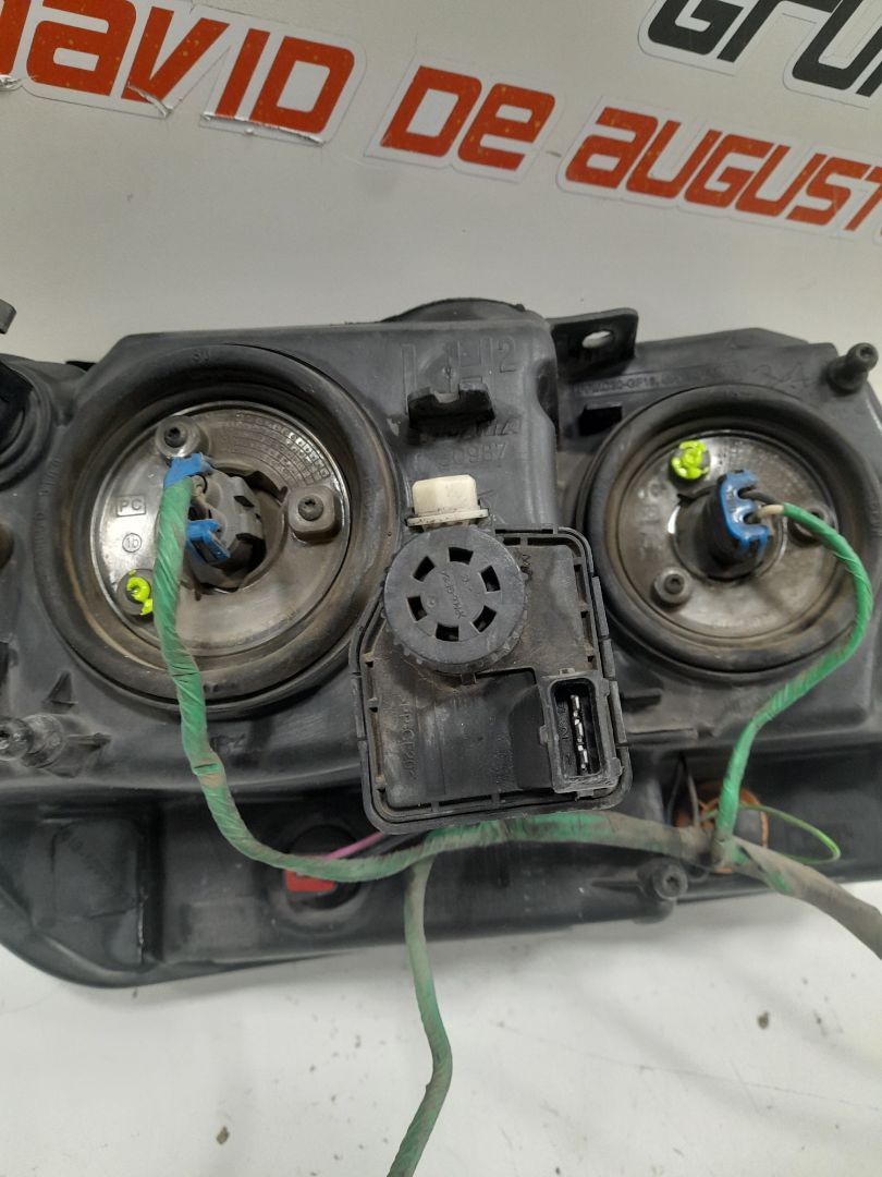 Faro izquierdo jeep grand cherokee (wjwg) 2.7 crd limited