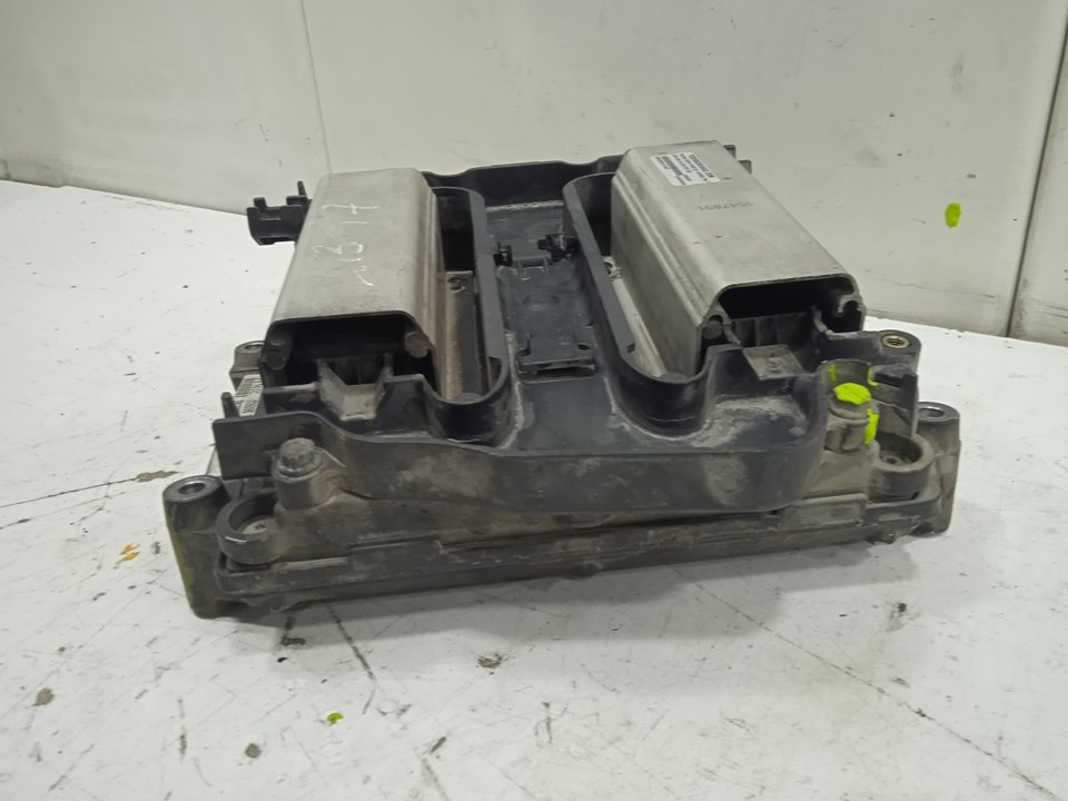 Centralita motor uce scania baureihe c-klasse pgr (2004) fsa r500 (4x2) largura mediana