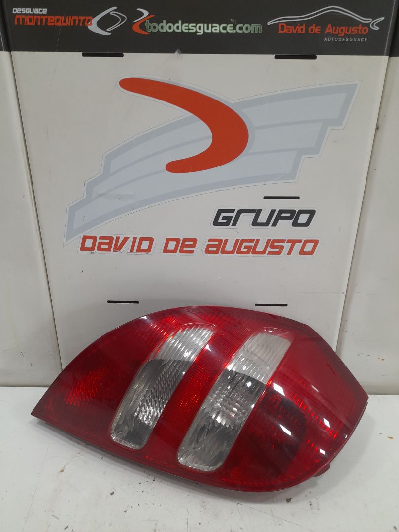 Piloto trasero izquierdo mercedes-benz clase a (bm 169) 