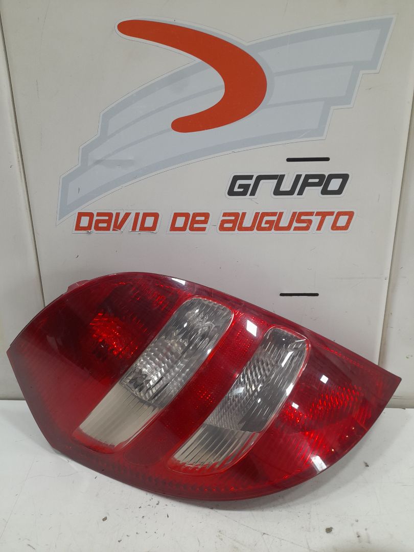 Piloto trasero izquierdo mercedes-benz clase a (bm 169) 