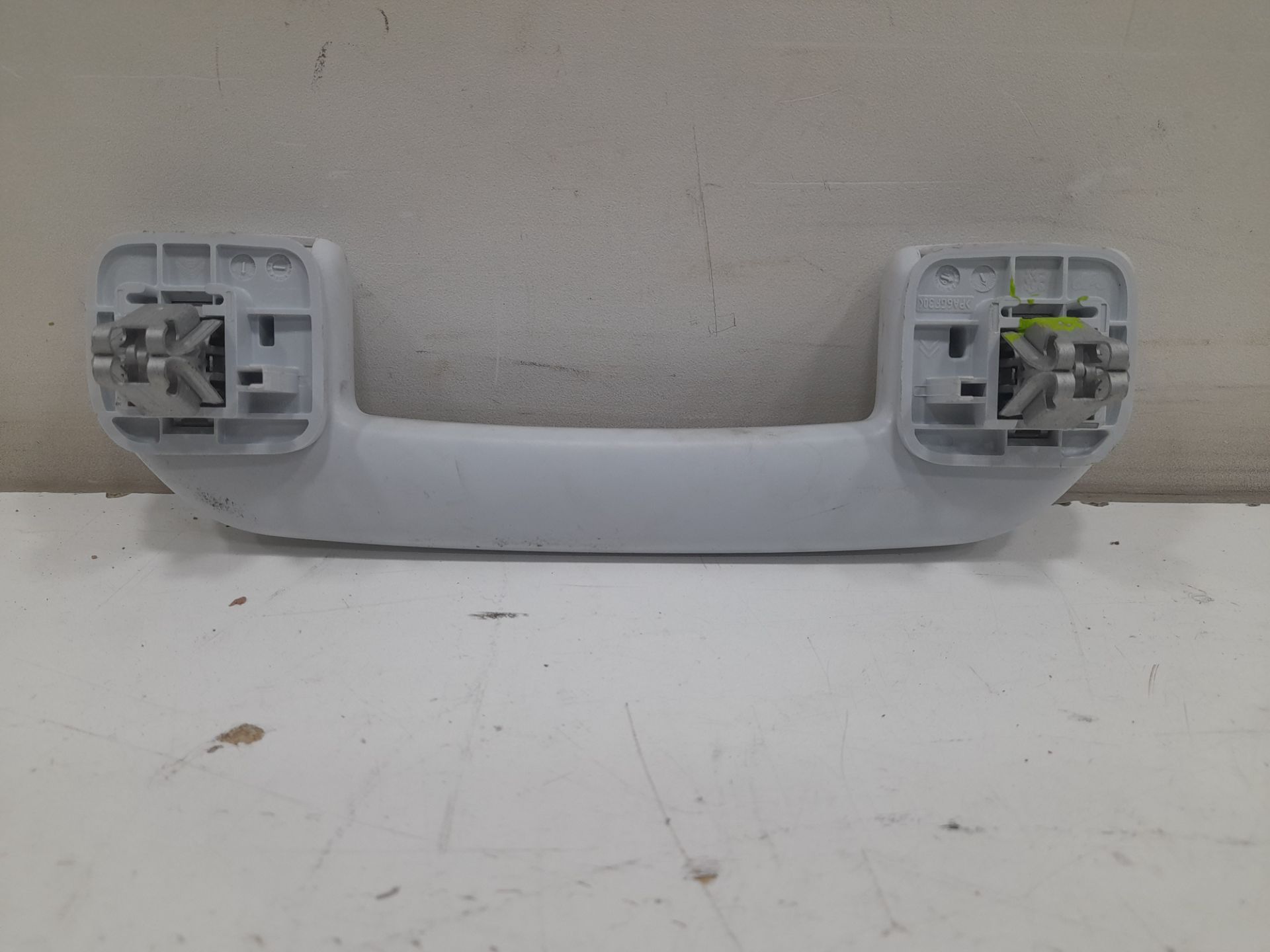 Asidero techo delantero derecho peugeot 308 active