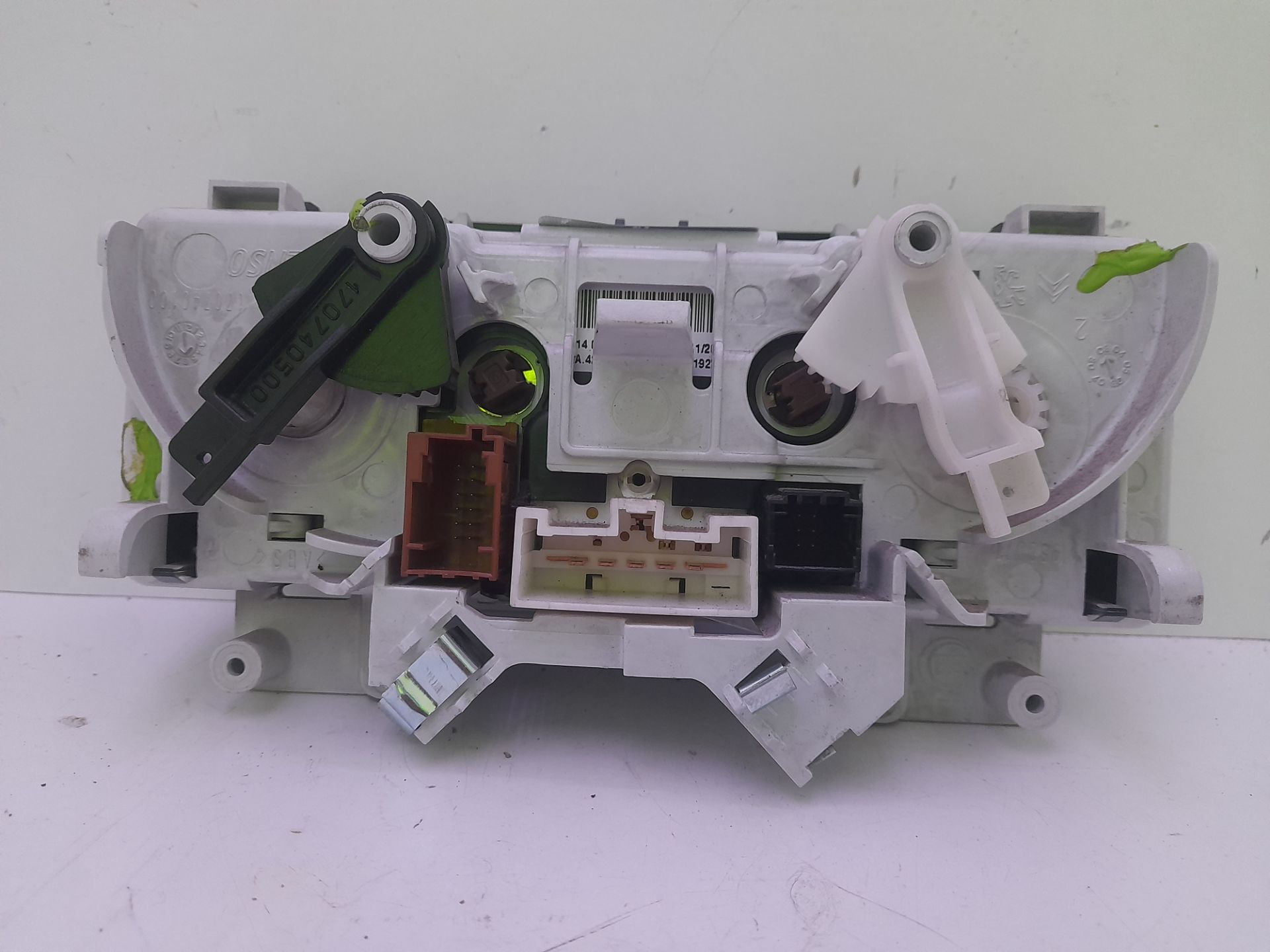 Mando calefaccion / aire acondicionado l1h1 furgón active