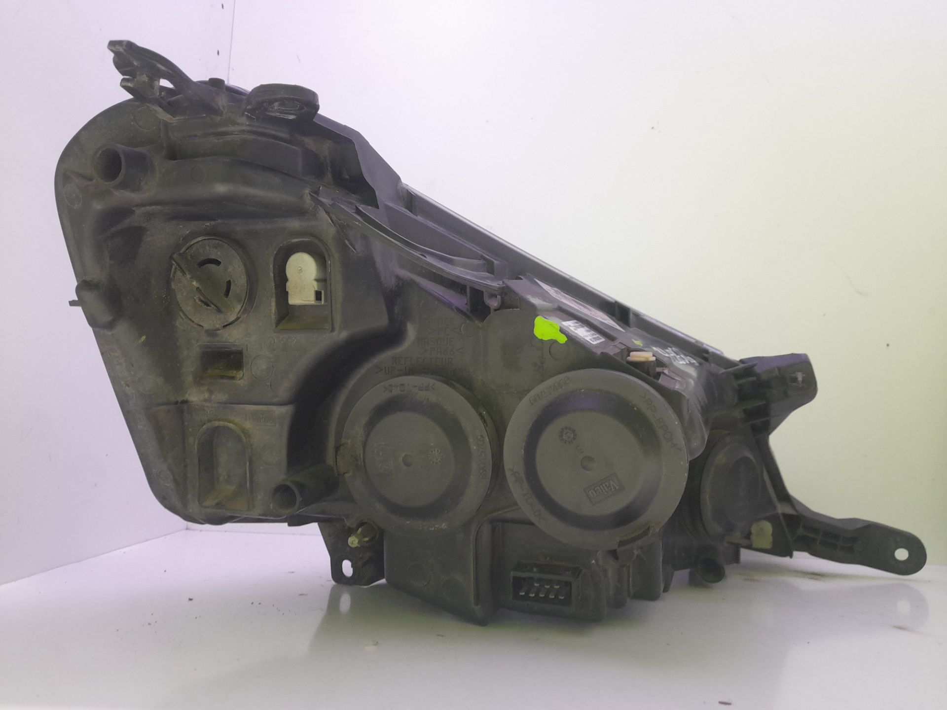 Faro izquierdo l1h1 furgón active